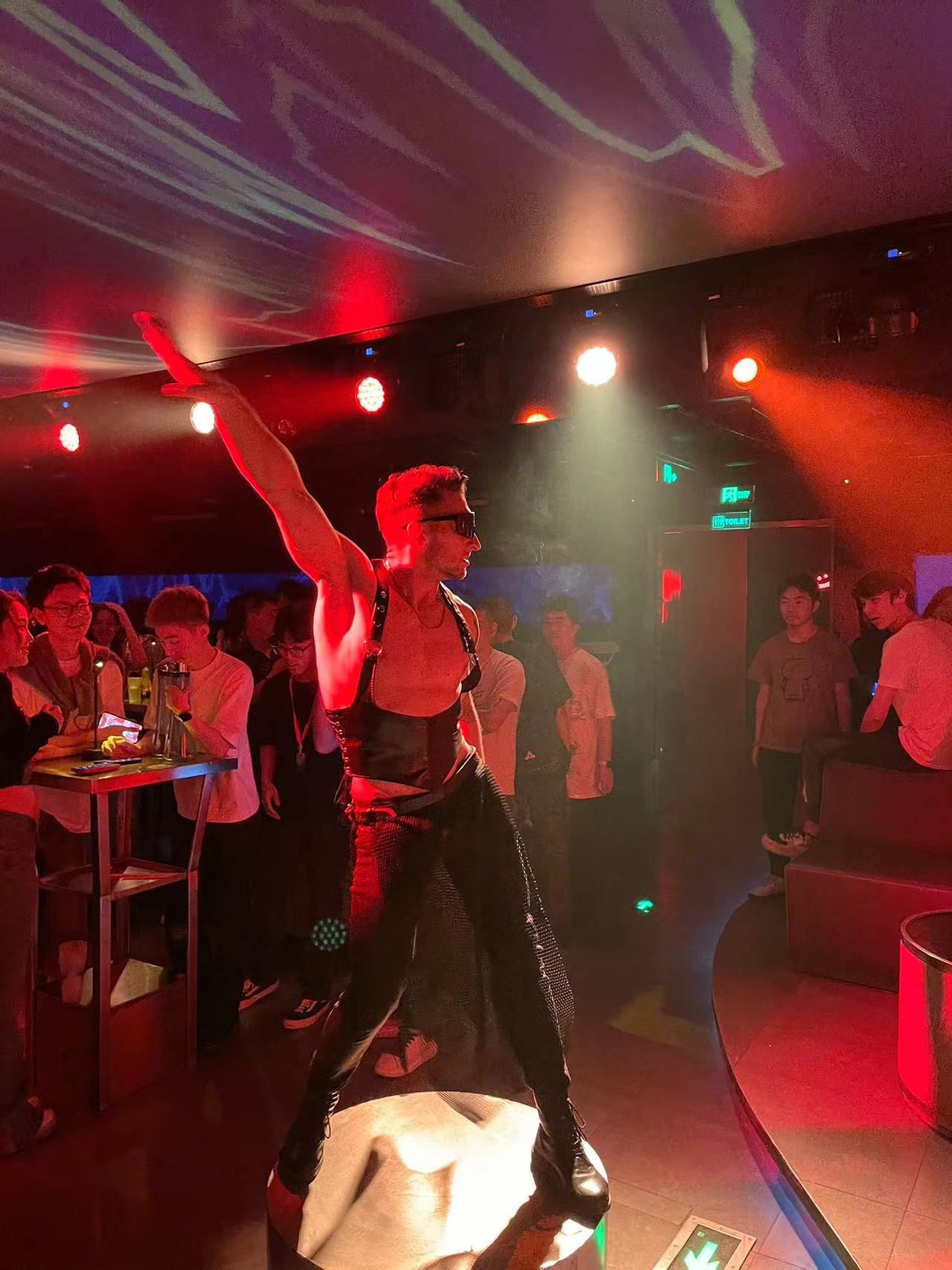 青岛商务ktv优选单人商务ktv体验-市北区ktv预订